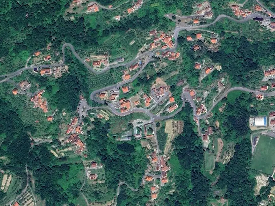 Immagine 22 di Porzione di casa in vendita  in Via Serralta a Podenzana