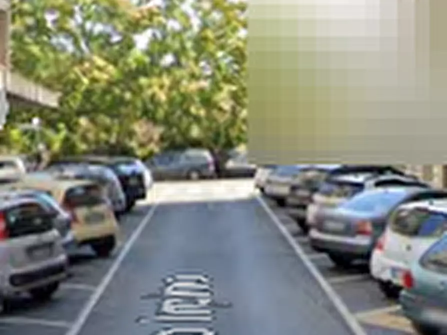 Immagine 6 di Appartamento in vendita  in Via Ariano Irpino a Roma