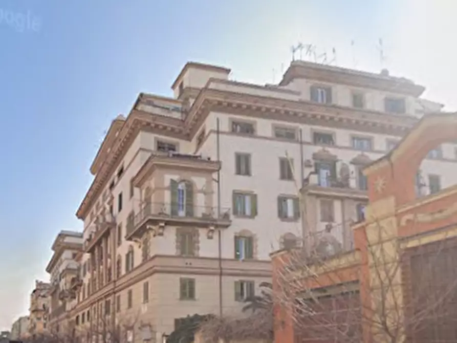 Immagine 7 di Appartamento in vendita  in Via Terni a Roma