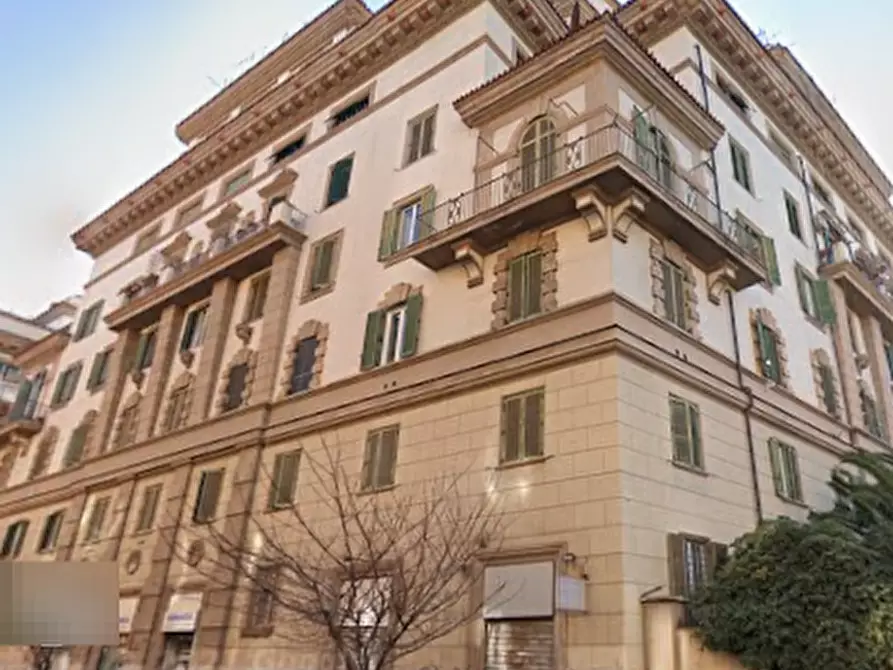 Immagine 12 di Appartamento in vendita  in Via Terni a Roma