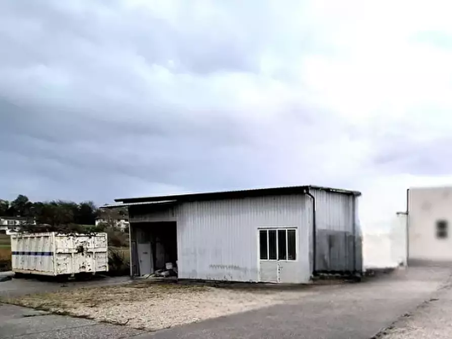Immagine 1 di Capannone industriale in vendita  in via Borgo Bello a Cassacco