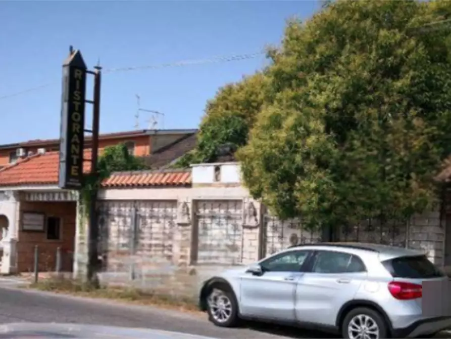 Immagine 1 di Appartamento in vendita  in Via Francesco Cilea a Roma