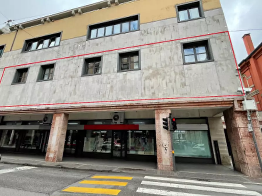 Immagine 1 di Ufficio in vendita  in Via NICCOLO' TOMMASEO  a Padova