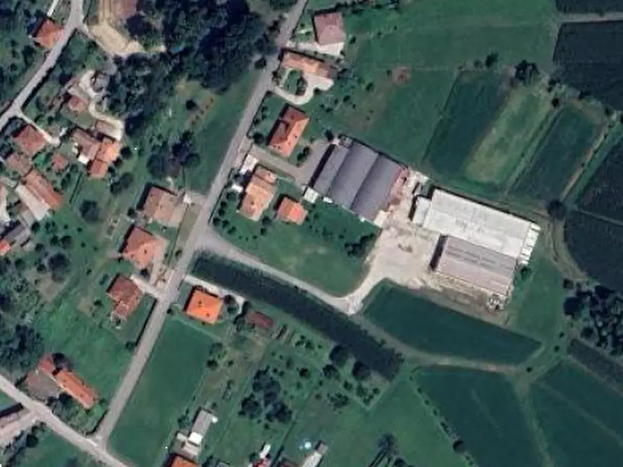 Immagine 8 di Capannone industriale in vendita  in Via Borgo Bello a Cassacco