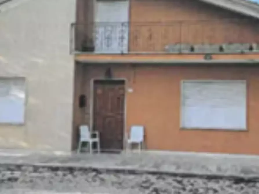 Immagine 2 di Casa indipendente in vendita  in Strada dei Magalotti a Frontone