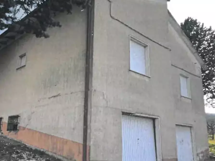 Immagine 13 di Casa indipendente in vendita  in Strada dei Magalotti a Frontone