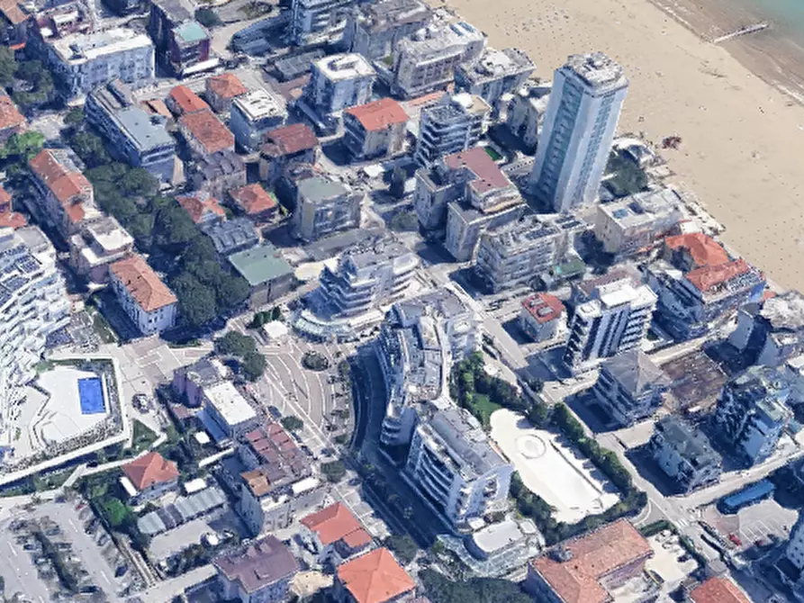 Immagine 11 di Negozio in vendita  in Piazza Giosuè Carducci a Jesolo