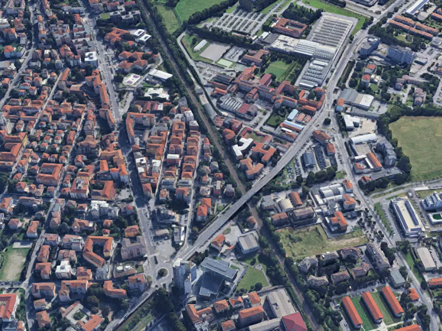 Immagine 11 di Negozio in vendita  in Via Tagliamento, a Brescia