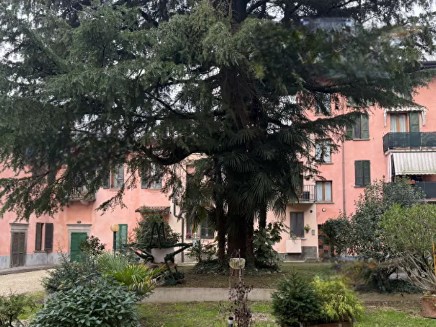 Immagine 1 di Appartamento in vendita  in Via Largo Ochi a Capriolo