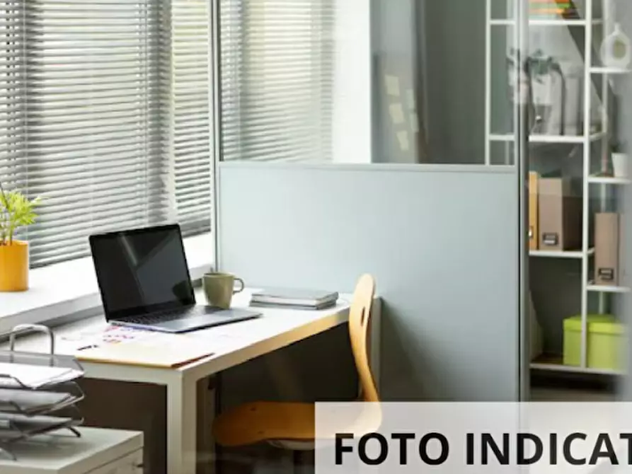 Immagine 3 di Ufficio in vendita  in Via Giustino Fortuna a Paderno Dugnano