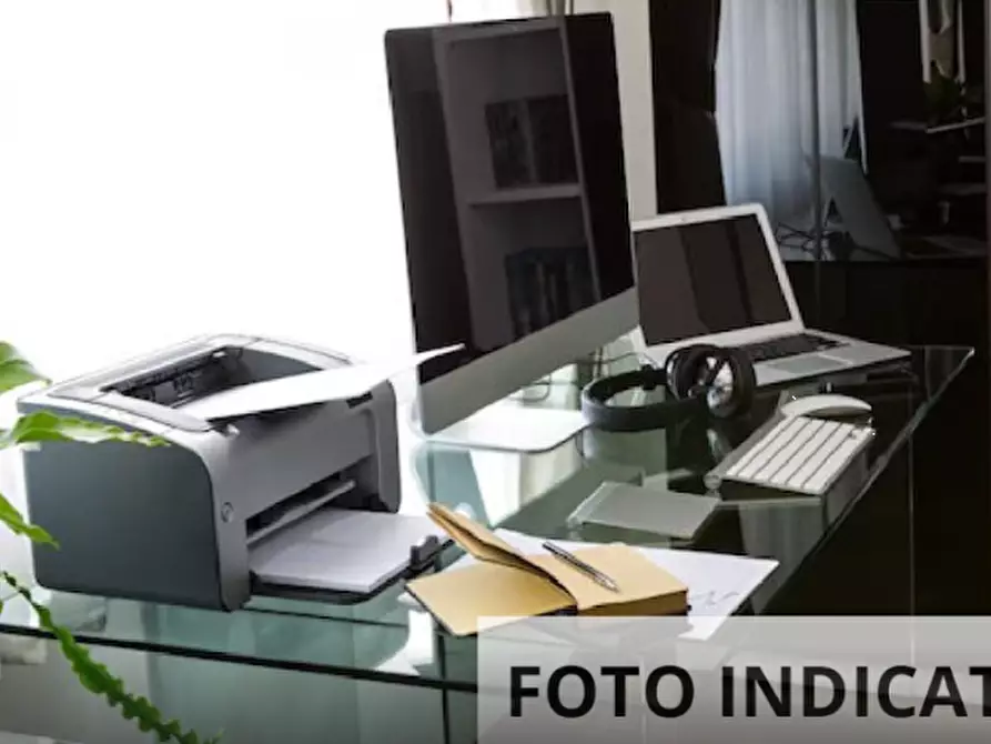 Immagine 2 di Ufficio in vendita  in Via Giustino Fortuna a Paderno Dugnano