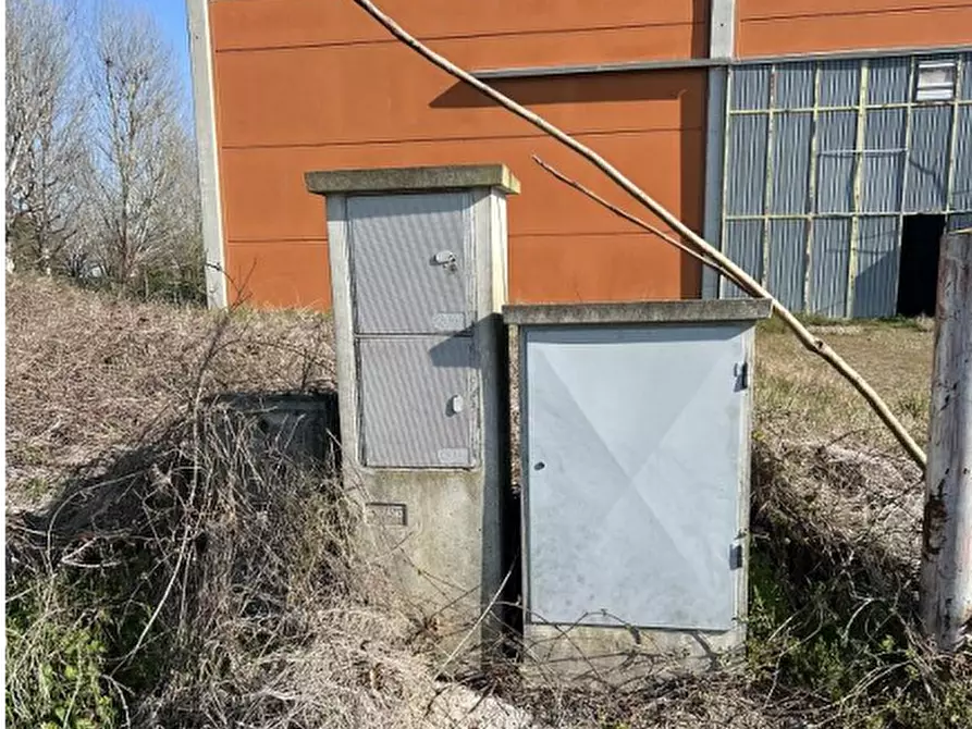 Immagine 2 di Capannone industriale in vendita  in Via Banzi Cento a Budrio