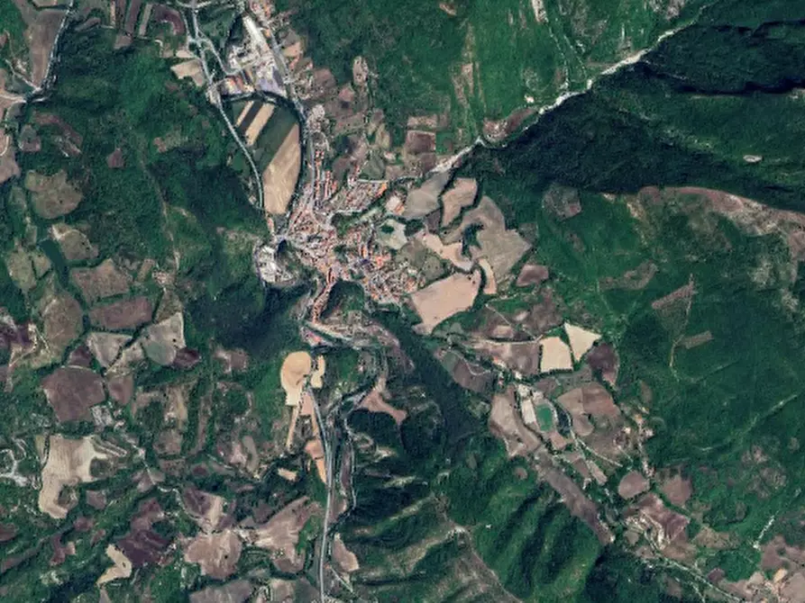 Immagine 12 di Rustico / casale in vendita  in Loc. Belvedere a Cantiano