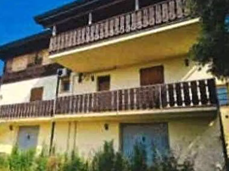 Immagine 1 di Porzione di casa in vendita  in Via Provinciale Diolaguardia a Roncofreddo