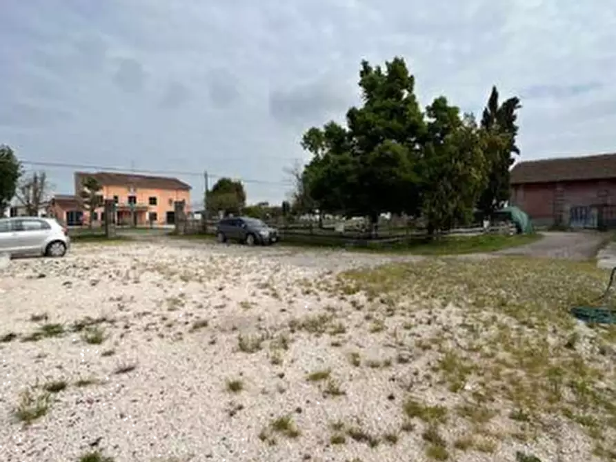 Immagine 9 di Casa indipendente in vendita  in Via Zambone a Quistello