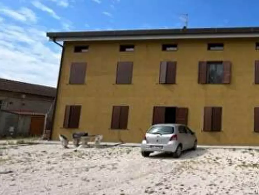 Immagine 11 di Casa indipendente in vendita  in Via Zambone a Quistello