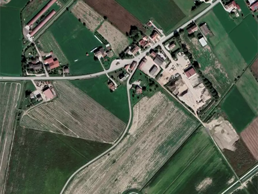 Immagine 31 di Casa indipendente in vendita  in Via Zambone a Quistello