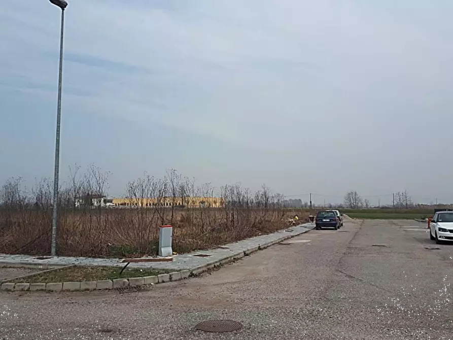 Immagine 3 di Terreno edificabile in vendita  in via Elettro Bertoni a Ceresara