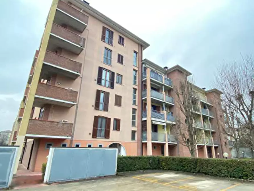 Immagine 1 di Appartamento in vendita  in Via Maria Goia a Mantova