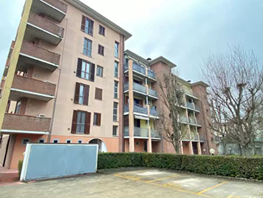 Immagine 3 di Appartamento in vendita  in Via Maria Goia a Mantova