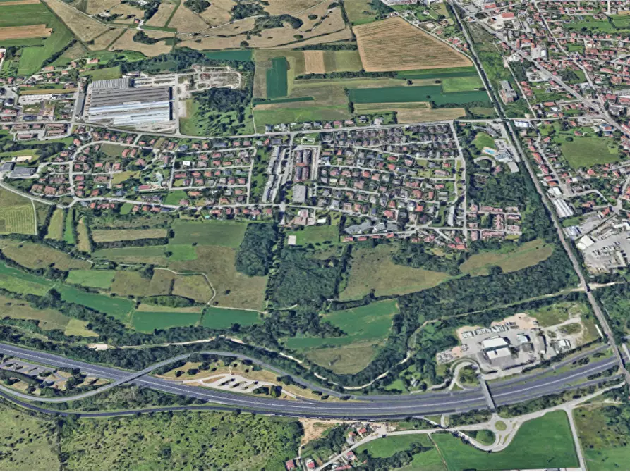 Immagine 5 di Garage in vendita  in Via delle Rose a Campoformido