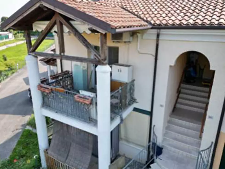 Immagine 2 di Appartamento in vendita  in Via di Mezzo a Pasiano Di Pordenone