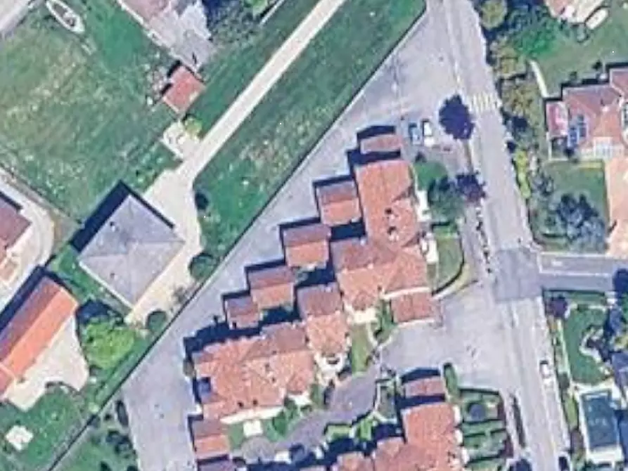 Immagine 11 di Appartamento in vendita  in Via di Mezzo a Pasiano Di Pordenone