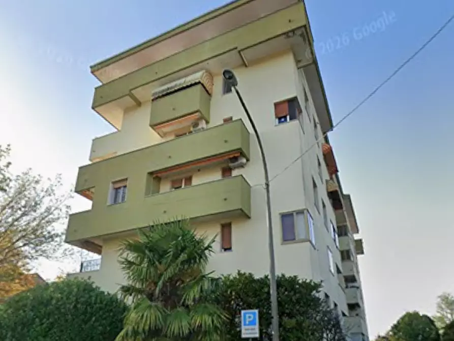 Immagine 1 di Appartamento in vendita  in Via Revedole a Pordenone