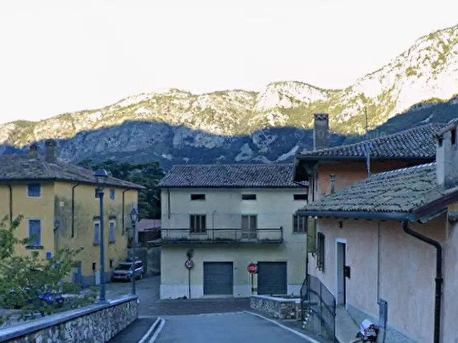 Immagine 8 di Terreno agricolo in vendita  in Loclaità Dolcè a Dolcè