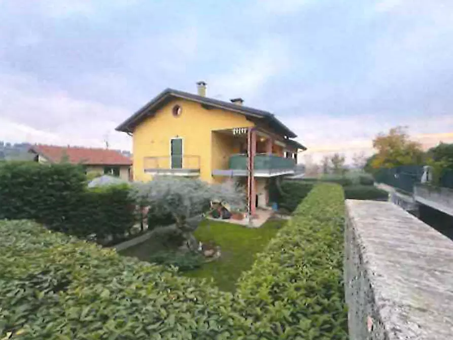 Immagine 5 di Appartamento in vendita  in Via Cavour a Sona