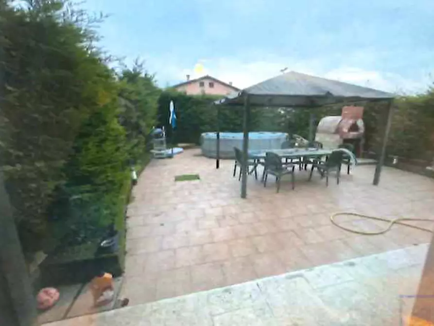 Immagine 13 di Appartamento in vendita  in Via Cavour a Sona