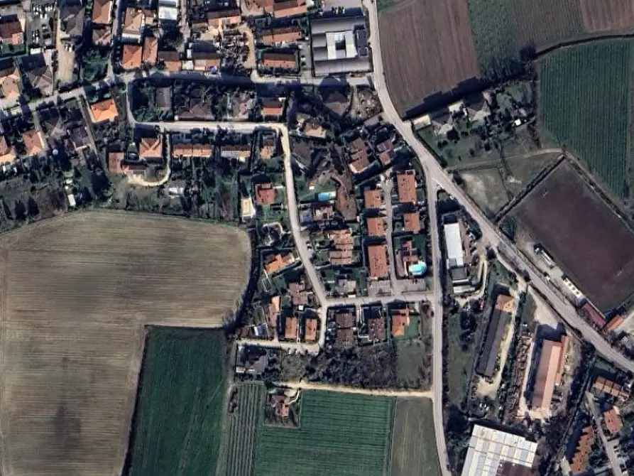 Immagine 20 di Appartamento in vendita  in Via Cavour a Sona