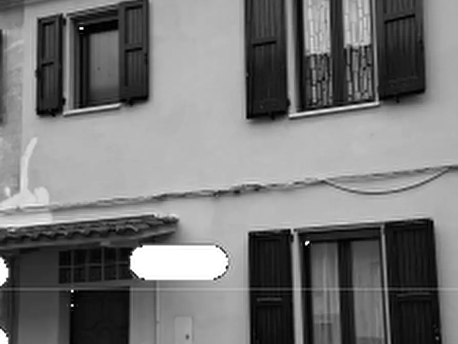Immagine 1 di Porzione di casa in vendita  in Via Cavour a Poggio Renatico