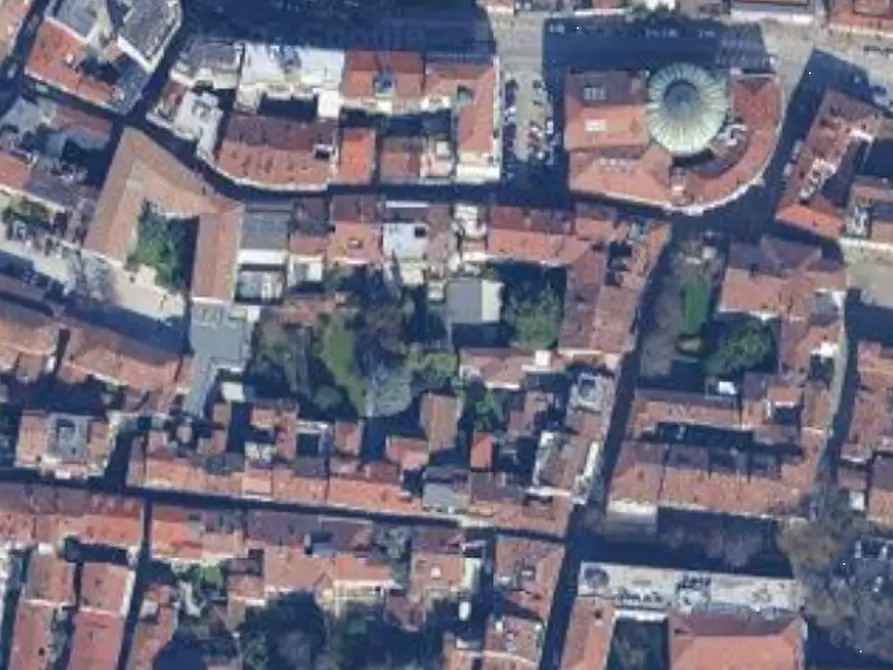 Immagine 18 di Negozio in vendita  in Via Dondi dall'Orologio a Abano Terme