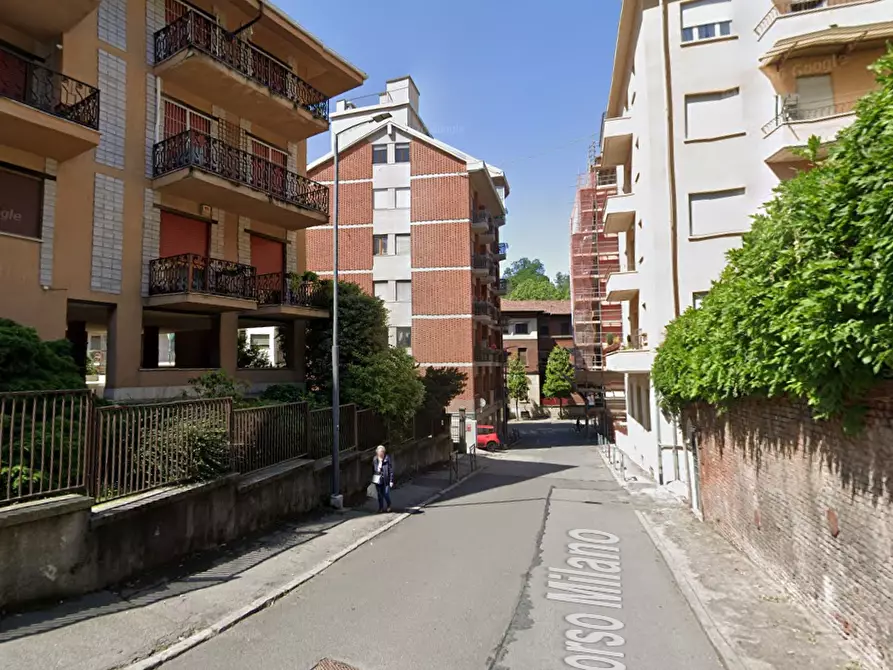 Immagine 12 di Appartamento in vendita  in Corso Milano a Asti