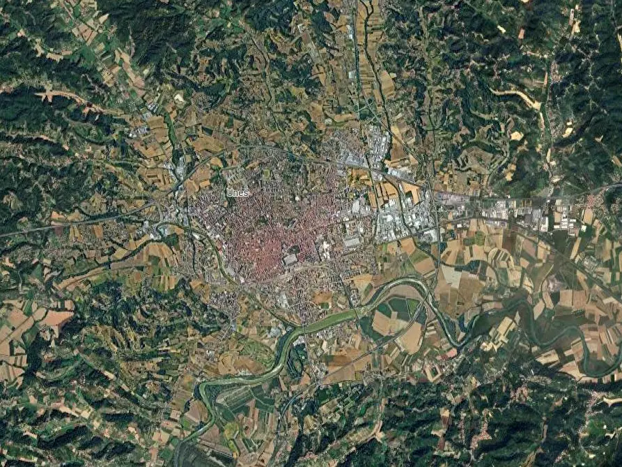 Immagine 17 di Appartamento in vendita  in Corso Milano a Asti