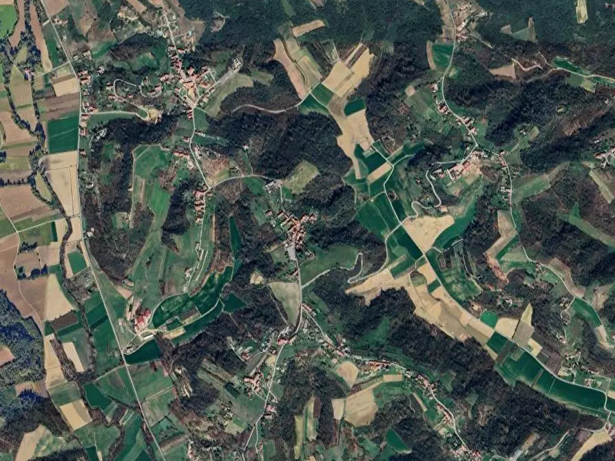 Immagine 22 di Appartamento in vendita  in Piazza Monte Cervino a Maretto