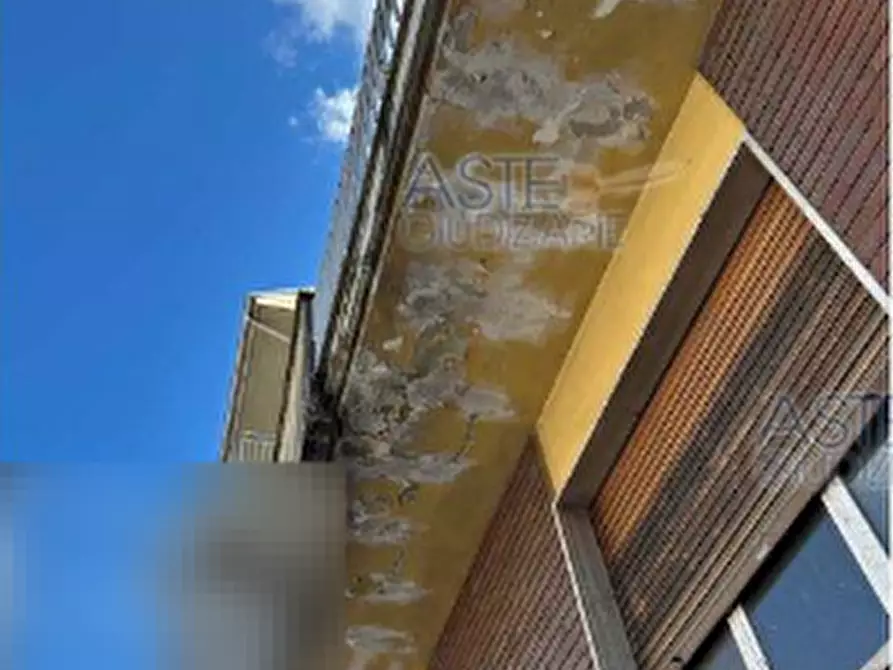 Immagine 7 di Magazzino in vendita  in Viale Risorgimento a Canelli