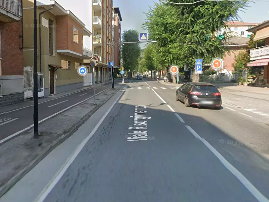 Immagine 13 di Magazzino in vendita  in Viale Risorgimento a Canelli