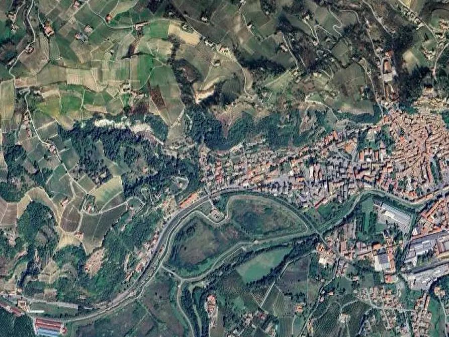 Immagine 18 di Magazzino in vendita  in Viale Risorgimento a Canelli