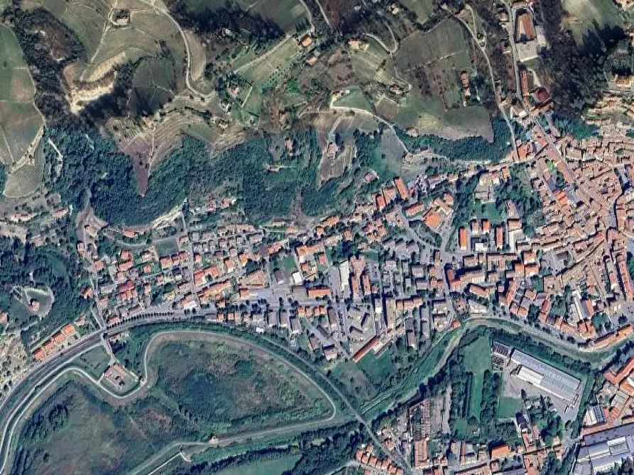 Immagine 19 di Magazzino in vendita  in Viale Risorgimento a Canelli