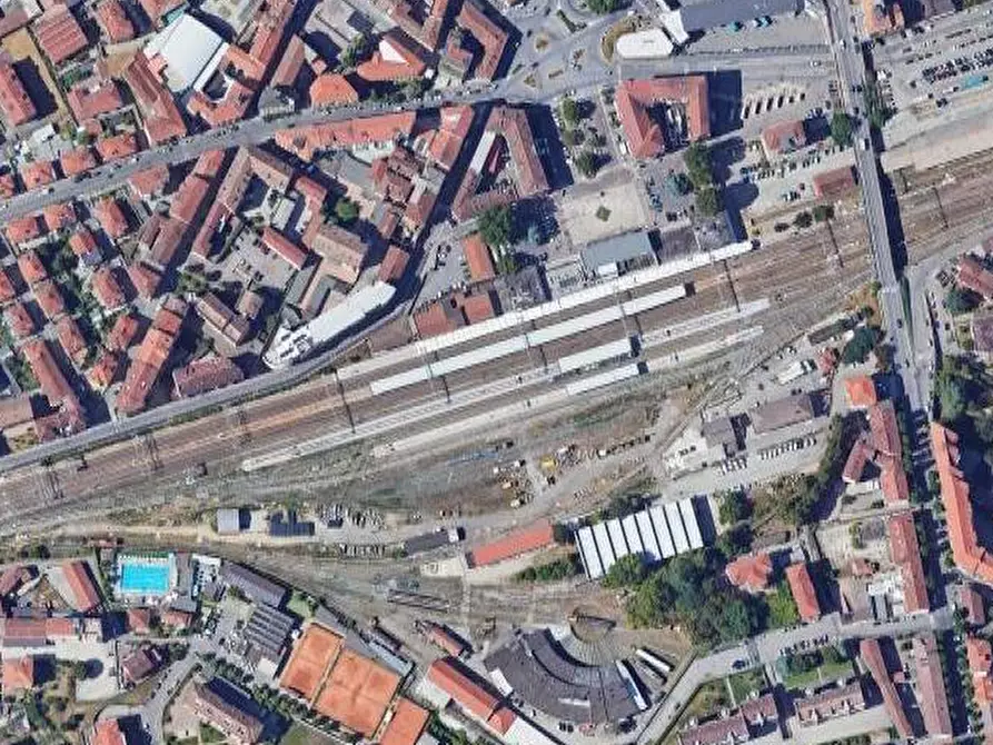 Immagine 10 di Appartamento in vendita  in Via Guttuari a Asti