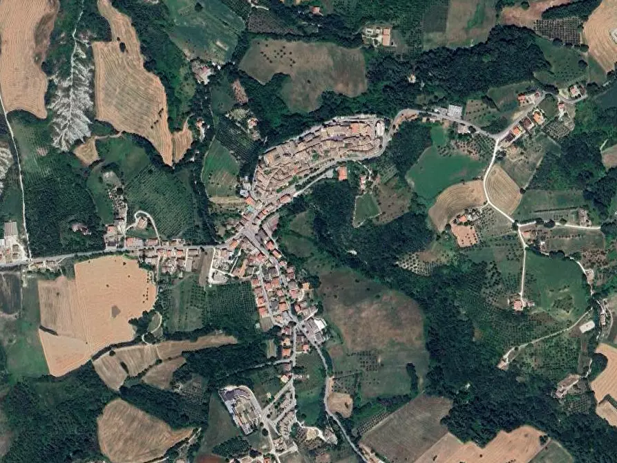 Immagine 13 di Laboratorio in vendita  in Via Giuseppe Verdi a Falerone