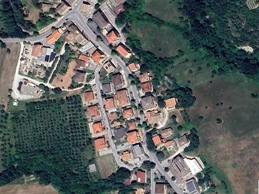 Immagine 15 di Laboratorio in vendita  in Via Giuseppe Verdi a Falerone