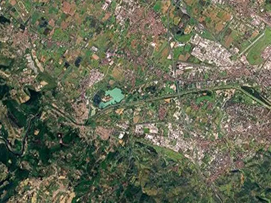 Immagine 12 di Appartamento in vendita  in Via Amilcare Ponchielli a Campi Bisenzio