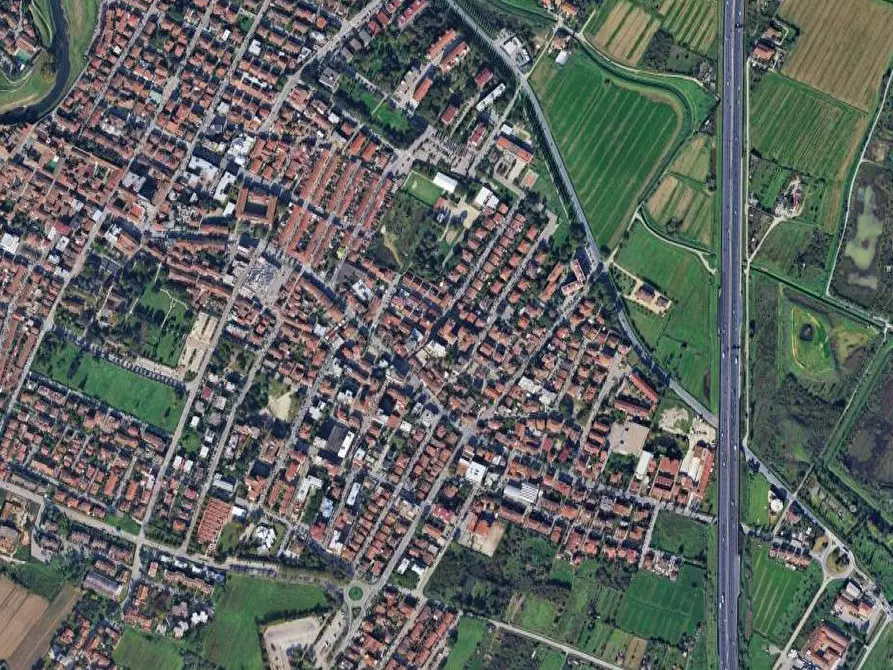 Immagine 16 di Appartamento in vendita  in Via Amilcare Ponchielli a Campi Bisenzio