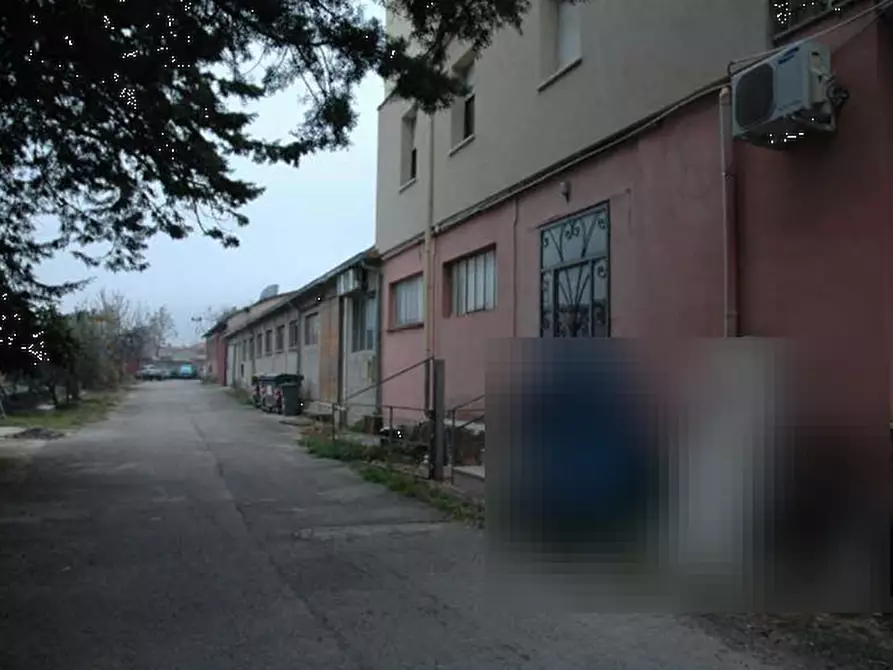 Immagine 9 di Capannone industriale in vendita  in Via Giovanni Agnelli a Campello Sul Clitunno