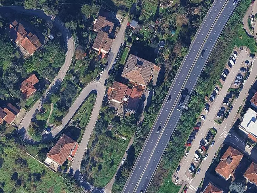 Immagine 23 di Appartamento in vendita  in Via Torricella a Impruneta