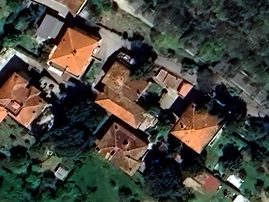 Immagine 17 di Appartamento in vendita  in Localita' Petrognano a Rufina