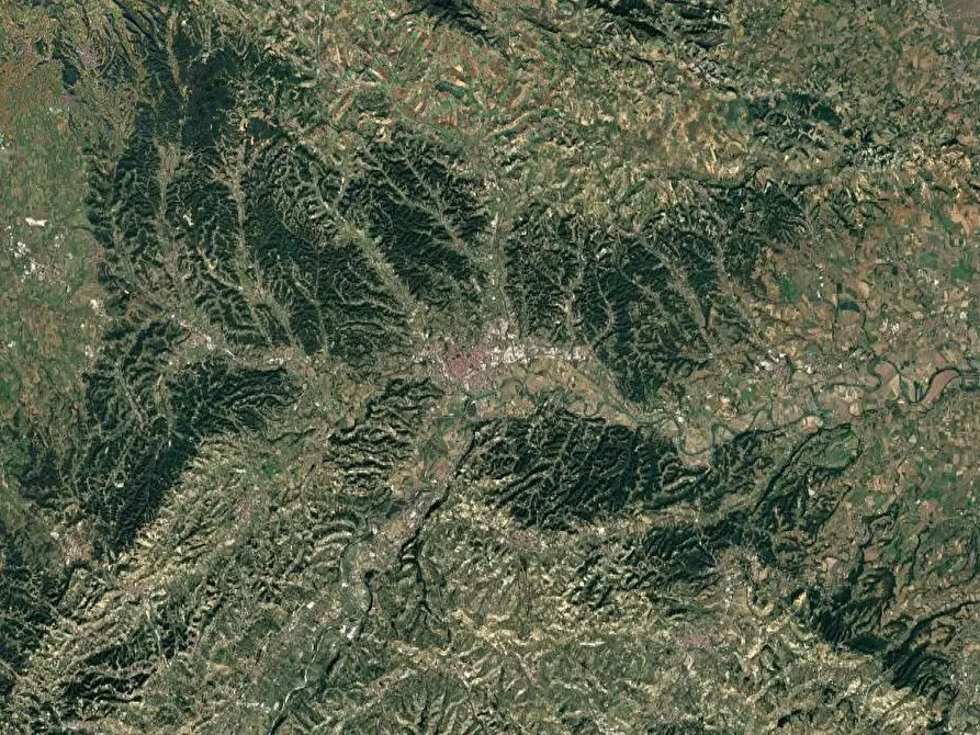 Immagine 14 di Appartamento in vendita  in Via Massimo D'Azeglio a Asti